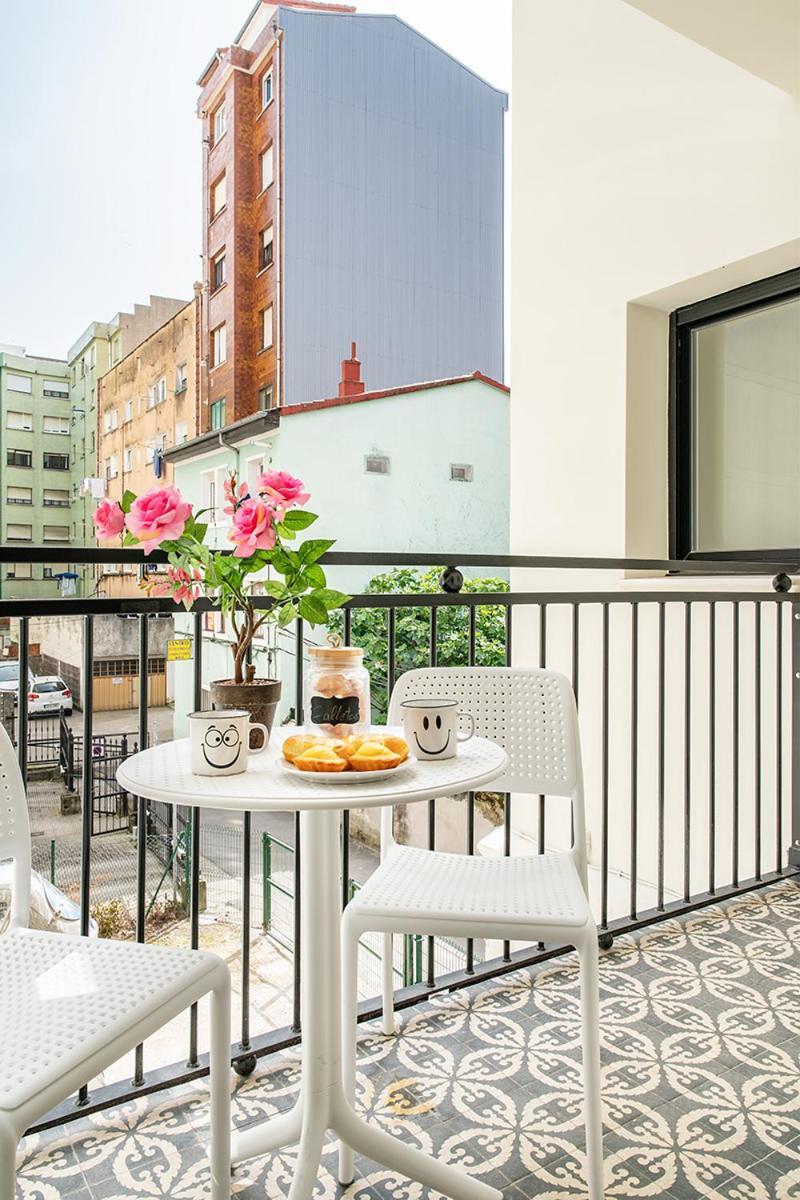 Alojamientos Turisticos Con Terraza En Santander Lapera Exteriér fotografie